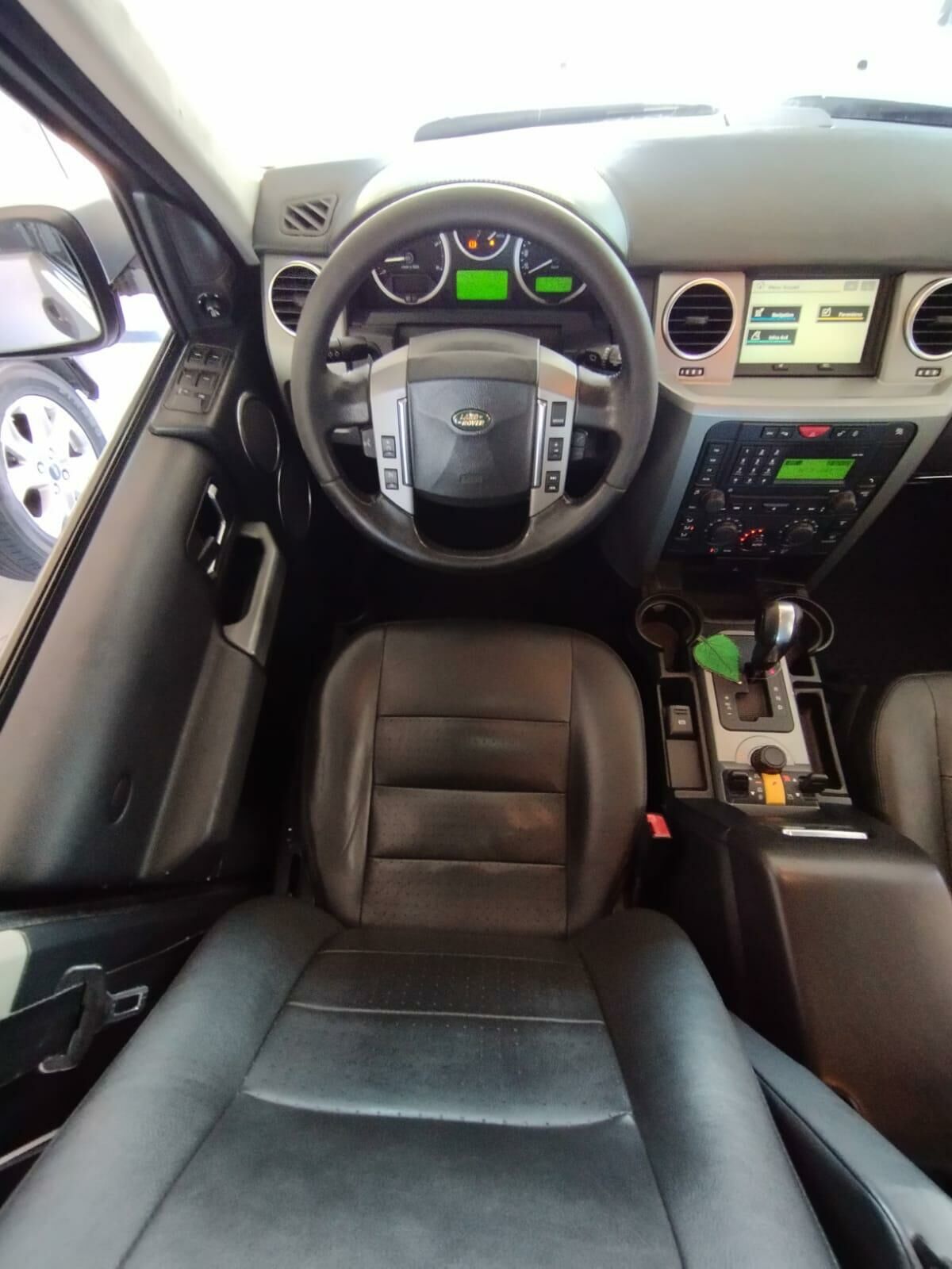 Imagem do veículo  LAND ROVER DISCOVERY 3 HSE